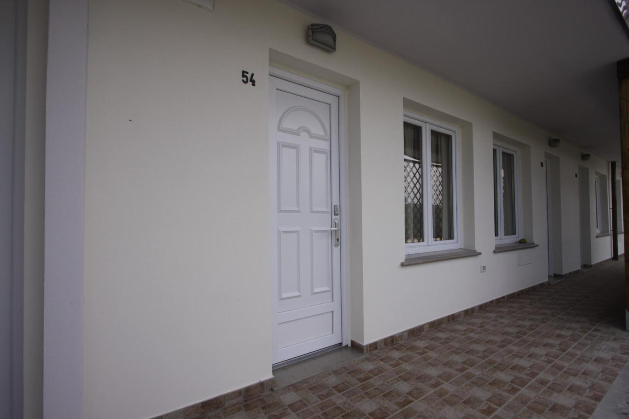 Hotel Paradise Airport Forlì Kültér fotó